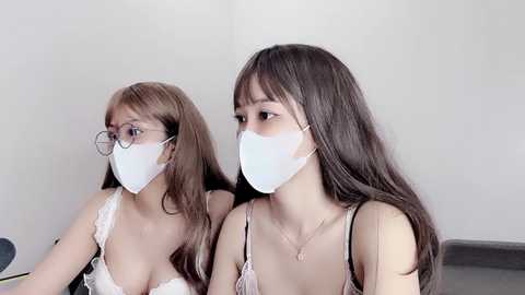 Media: mono_stewardesss Stripchat 2024-10-03 13:58:00