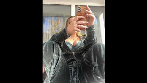 Media: olgabuzzz Stripchat 2024-10-03 07:27:00