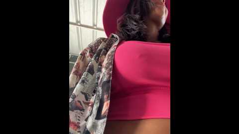 Media: sexi_noemi Stripchat 2024-10-03 16:35:00