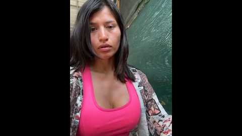 Media: sexi_noemi Stripchat 2024-10-03 16:47:00