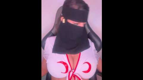 Media: shanelle0 Stripchat 2024-10-03 03:08:00