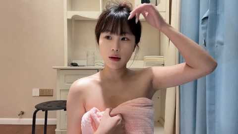 Media: sililis Stripchat 2024-10-03 18:14:00