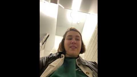 Media: suziemurray Stripchat 2024-10-03 07:11:00