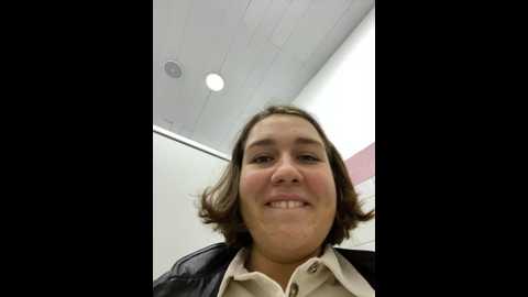 Media: suziemurray Stripchat 2024-10-03 11:13:00