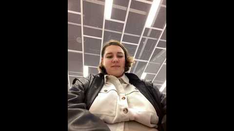 Media: suziemurray Stripchat 2024-10-03 12:02:00