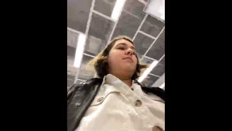 Media: suziemurray Stripchat 2024-10-03 12:46:00