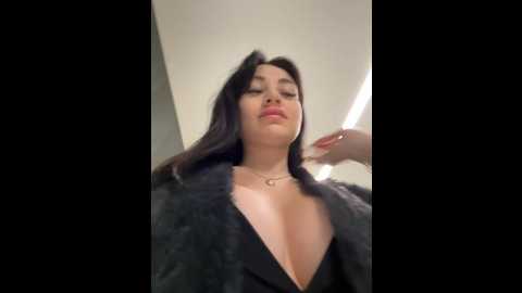 Media: wet__bunny Stripchat 2024-10-03 09:57:00
