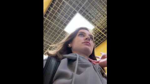 Media: _angelari_ Stripchat 2024-10-04 21:46:00