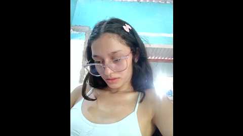 Media: ary_18 Stripchat 2024-10-04 16:20:00