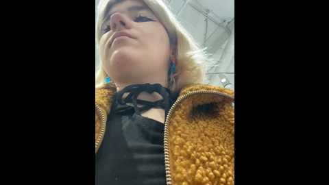 Media: baby__naughty Stripchat 2024-10-04 16:13:00