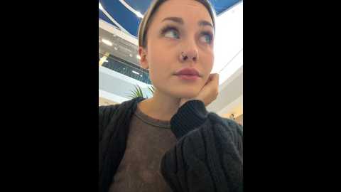 Media: baby_brownie Stripchat 2024-10-04 10:10:00