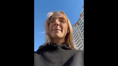 Media: caseystar Stripchat 2024-10-04 05:29:00