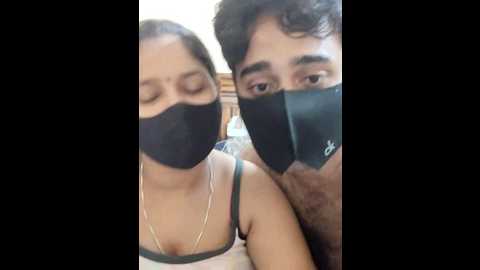 Media: ind_couple1 Stripchat 2024-10-04 03:53:00