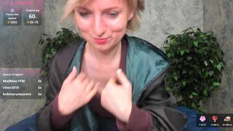 Media: lena_paulles Stripchat 2024-10-04 09:55:00