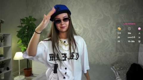 Media: lisasmiths Stripchat 2024-10-04 06:36:00