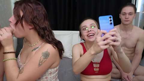 Media: loossers Stripchat 2024-10-04 08:49:00