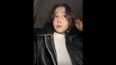 Media: peachy_dream Stripchat 2024-10-04 20:22:00