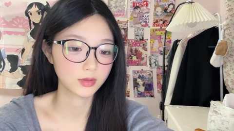 Media: smallmeow_ Stripchat 2024-10-04 11:40:00