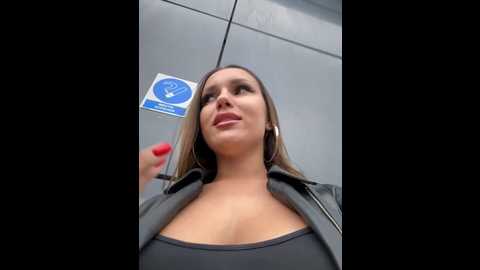 Media: syka0001 Stripchat 2024-10-04 13:05:00