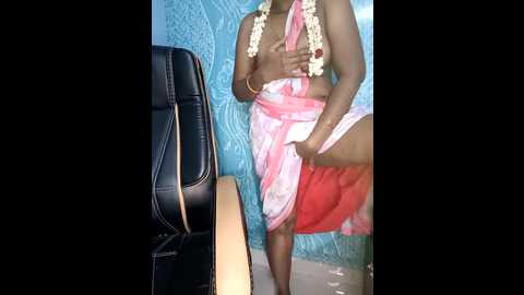 Media: tamil_hotwife Stripchat 2024-10-04 18:47:00