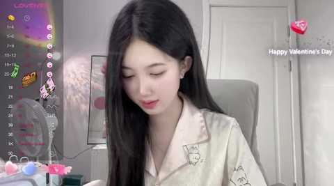 Media: aami_521 Stripchat 2024-10-05 15:49:00