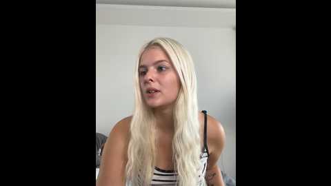 Media: allylove03 Stripchat 2024-10-05 07:50:00