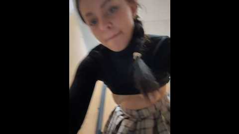 Media: angelinateller Stripchat 2024-10-05 04:20:00
