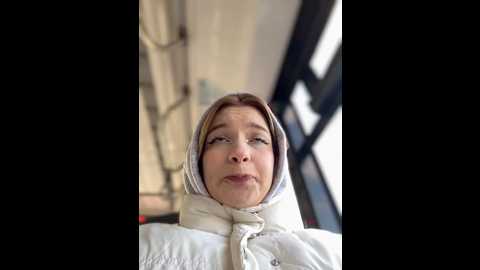 Media: baby_tiny Stripchat 2024-10-05 12:02:00