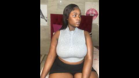 Media: kittybae7 Stripchat 2024-10-05 19:22:00
