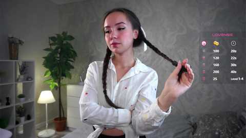Media: lisasmiths Stripchat 2024-10-05 07:00:00
