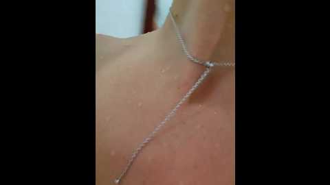 Media: natalive Stripchat 2024-10-05 05:48:00