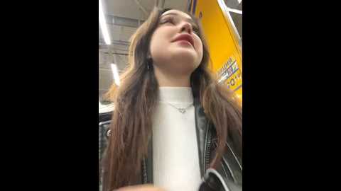 Media: peachy_dream Stripchat 2024-10-05 01:36:00
