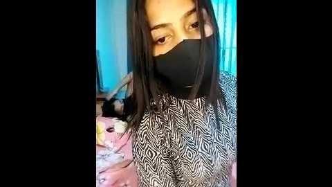 Media: tannu_tanya Stripchat 2024-10-05 02:11:00