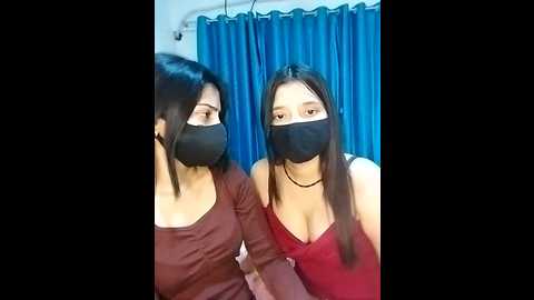 Media: tannu_tanya Stripchat 2024-10-05 17:02:00