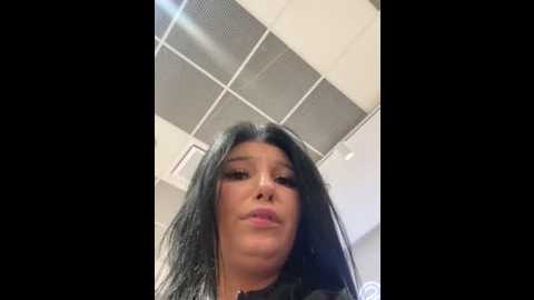 Media: tisha_busty Stripchat 2024-10-05 13:02:00