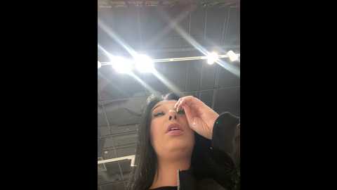 Media: tisha_busty Stripchat 2024-10-05 14:15:00