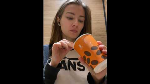 Media: valenciashock Stripchat 2024-10-05 05:34:00