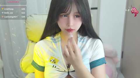 Media: 8_monica Stripchat 2024-10-06 18:04:00