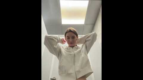 Media: _angelari_ Stripchat 2024-10-06 00:09:00