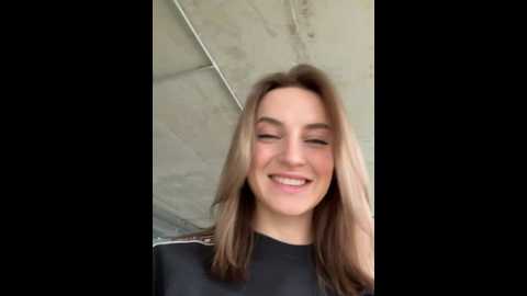 Media: _angelari_ Stripchat 2024-10-06 11:20:00