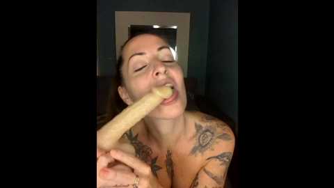 _hornytologue_ @ stripchat on 20241006