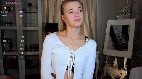 Media: annefoxy Stripchat 2024-10-06 07:05:00