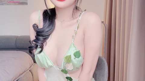 Media: bejeni_sweet Stripchat 2024-10-06 03:54:00