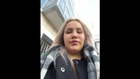 Media: charming_evaa Stripchat 2024-10-06 09:46:00