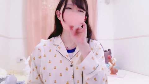 Media: maii_ Stripchat 2024-10-06 15:57:00