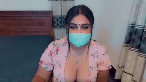 Media: sony_cam Stripchat 2024-10-06 17:15:00