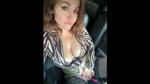 Media: south_carolina Stripchat 2024-10-06 07:01:00