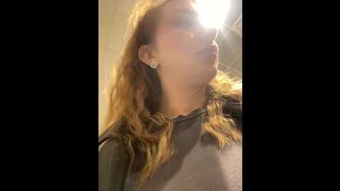 Media: sweet___emily Stripchat 2024-10-06 15:06:00