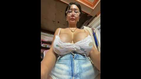Media: sweetieme Stripchat 2024-10-06 06:18:00