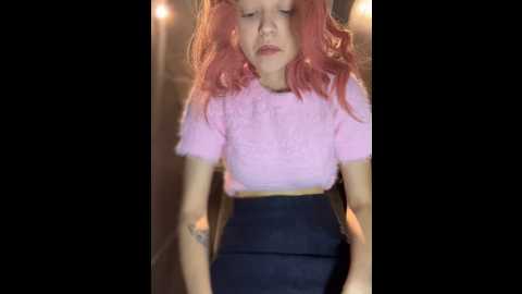 Media: times__square Stripchat 2024-10-06 06:29:00